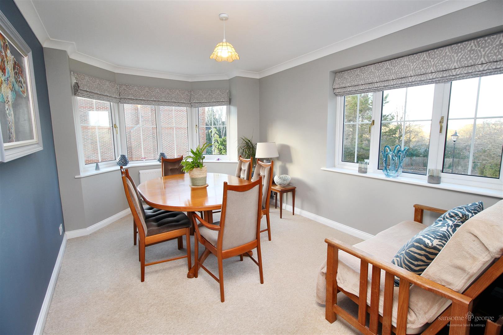 Roebuck Rise, Tilehurst, Reading